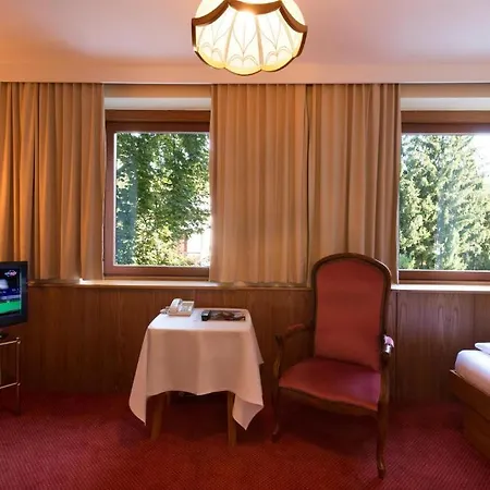 Hotell Dermuth - Sonnengrund Pörtschach am Wörthersee